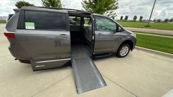 Grey Toyota Sienna with Vantage Mobility Side Entry Automatic In Floor conversion