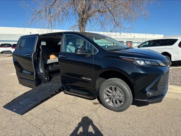 Black Toyota Sienna with BraunAbility Side Entry Automatic Fold Out conversion
