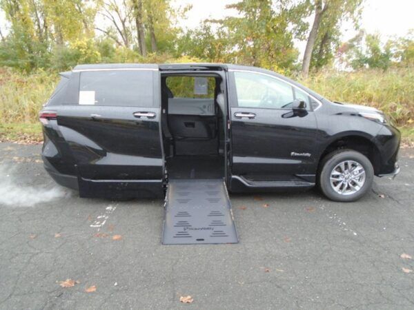 Black Toyota Sienna with BraunAbility Side Entry Automatic Fold Out conversion