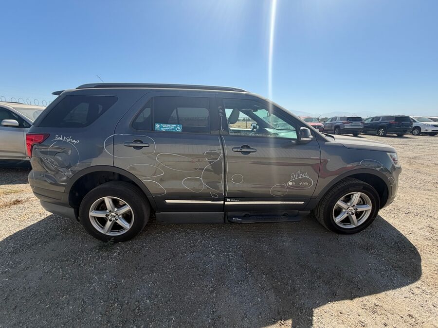 Ford Explorer with BraunAbility Side Entry Automatic In Floor conversion