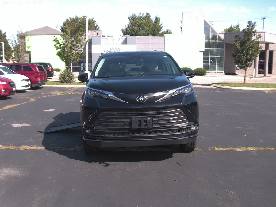 Black Toyota Sienna with BraunAbility Side Entry Automatic In Floor conversion